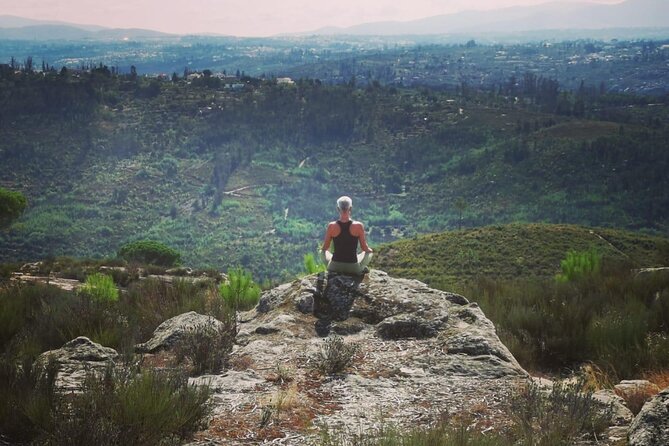Cycle to Ancient Dolmens in Azenha. History, Theory & Folklore Guided Tour - Tasting Local Flavors at Azenhas Cafe