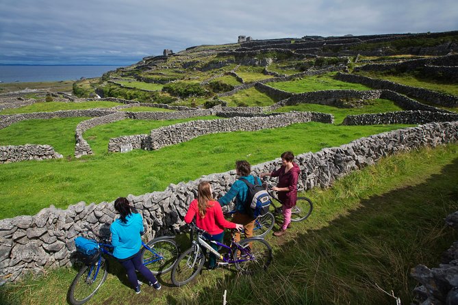 Cycling Inishmore Island. Aran Islands. Self-guided. Full day. - Explore Inishmore Island at Your Own Pace with a Self-Guided Cycling Tour