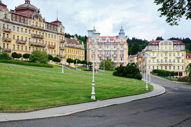 Czech Spas of Karlovy Vary and Marianske Lazne from Prague - The Strengths and Limitations of This Tour
