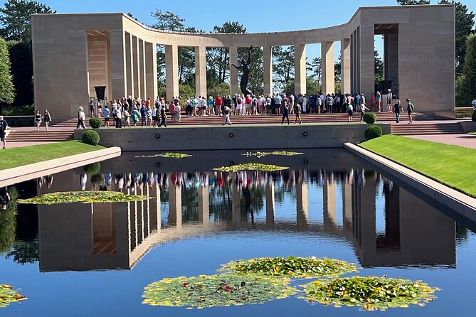 D-Day Omaha Beach sector - Small group from Caen aboard a Van - Reflecting at the American Cemetery in Colleville-sur-Mer
