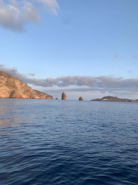 Da Lipari: Tour in Barca Salina e Lipari (7h) PICCOLO GRUPPO - The Experience with Tornado: Small-Group Boat Tours in the Aeolian Islands