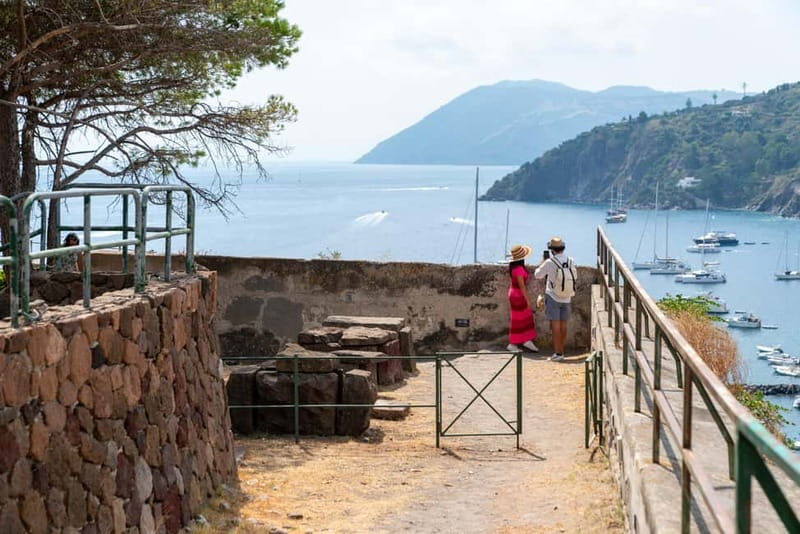 Da Tropea: Vulcano Lipari e visita Sciara di giorno - What Makes This Tour Unique