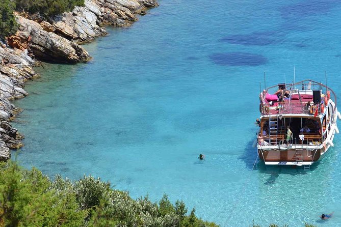 Daily Boat Trip in Bodrum with Lunch - Bodrums Scenic Coastline: The Departure Point and Timing