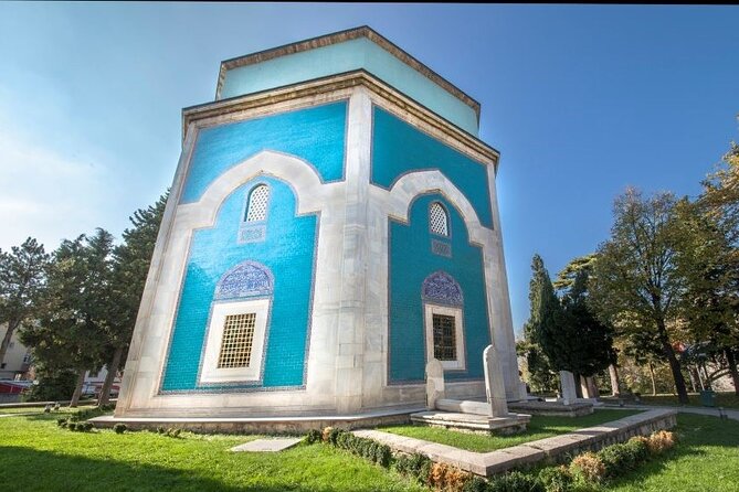 Daily Bursa Uludag Mountain & Cable Car Tour with Lunch from Istanbul - Lunch in the Mountains and Uludag Cable Car Ride