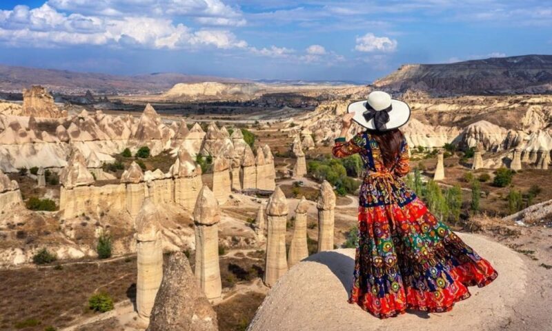 Daily Cappadocia tour start from Istanbul by plane - The Guide and Tour Experience