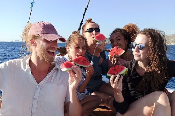 Daily Cruise - Koufonissia & Rina Cave - Visiting Ano Koufonissi: Beaches and Traditional Town