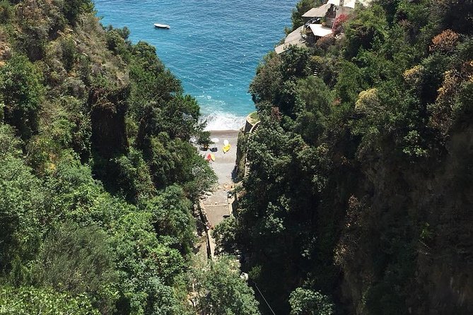 Daily Excursion Full Day 8 Hours ( Amalfi Ravello Pompei) - Comfortable Private Transportation and Onboard Amenities