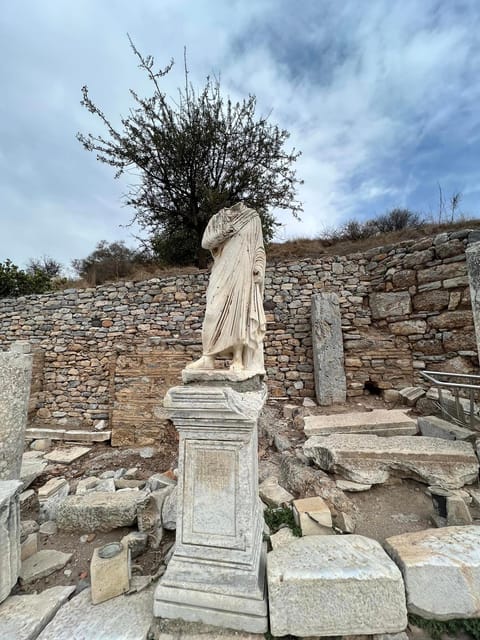DAILY PRIVATE EPHESUS TOUR FROM ISTANBUL - Visiting the House of the Virgin Mary on Solmissos Mountains