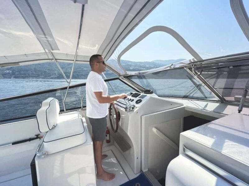 Daily Tour to Capri by Private Boat (7 hours) - Key Points