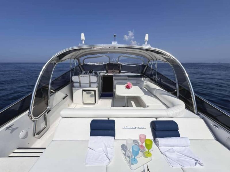 Daily Tour to Capri by Private Boat (7 hours) - Swimming, Snorkeling, and Relaxing in the Coveted Coves