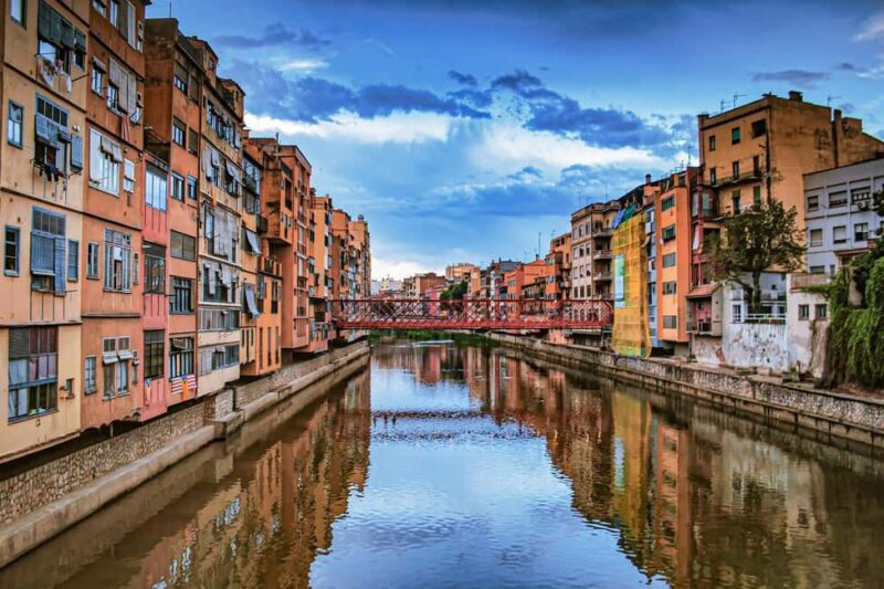 Dalís Surreal World: Figueres & Girona Group/Private Tour - From Girona’s Old Town to the Pyrenees Foothills