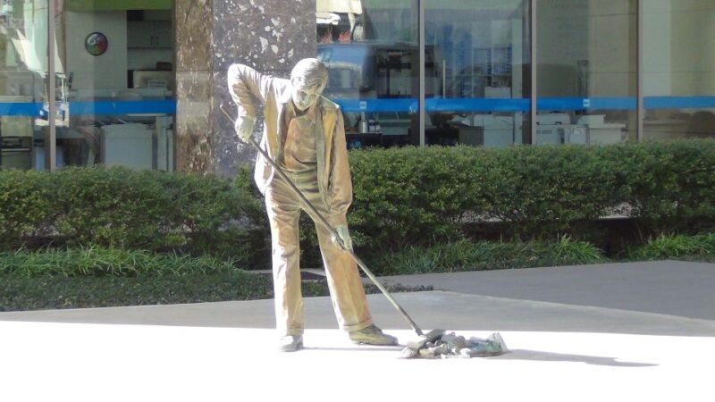 Dallas: City & Fort Worth Combination Tour - The Tour Starts at the JFK Memorial in Dallas