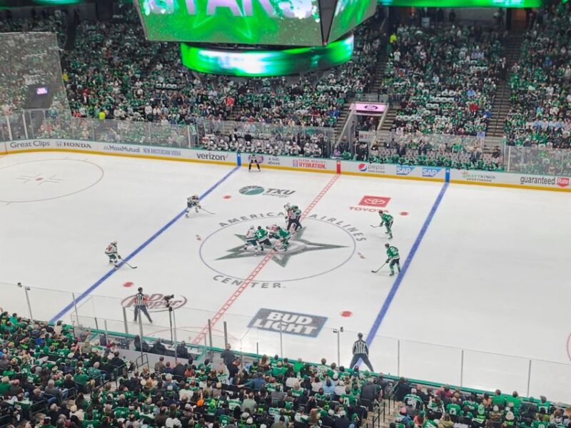 Dallas: Dallas Stars NHL Ice Hockey Game Ticket - Exciting NHL Action in Dallas for Just $18
