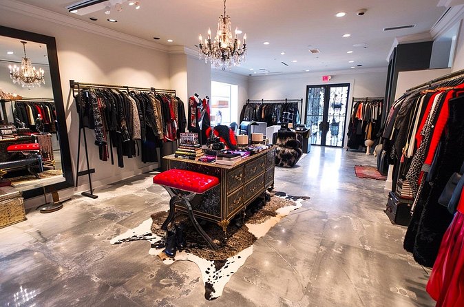 Dallas Local Fashion Designers Shopping Tour with a Stylist - Who Will Appreciate This Tour Most