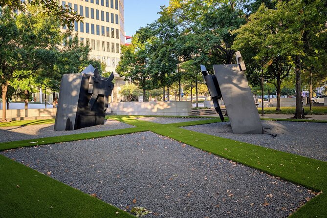 Dallas Scavenger Hunt Walking Tour and Game - Starting Point at Dallas’s Historic Heart