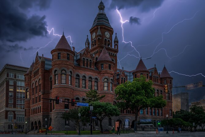 Dallas Terrors Ghost Tour By US Ghost Adventures - The Sixth Floor Museum and Its Hauntings