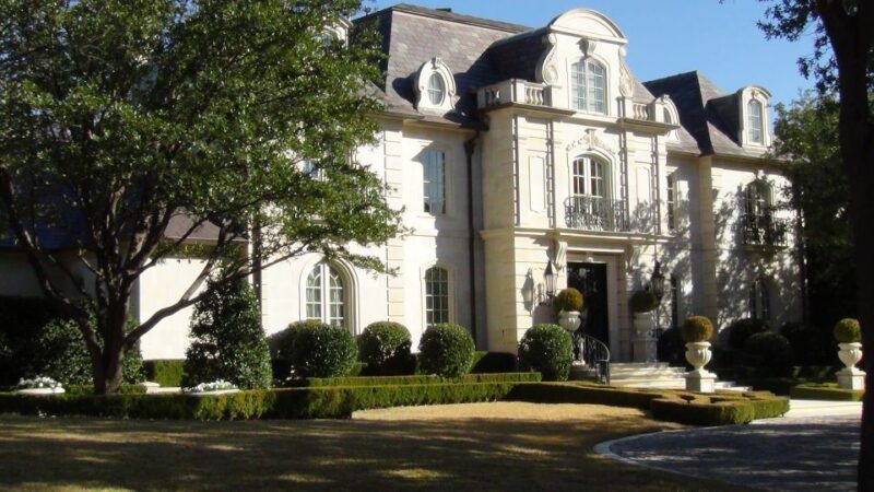 Dallas: Welcome to Dallas 3-Hour Small Group Tour by Van - Visiting the JFK Memorial and Dealey Plaza