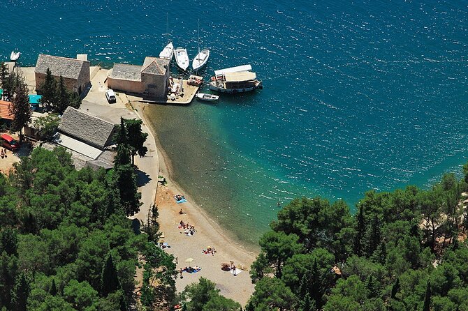 Dalmatian route - Panoramic flight over Bra, Hvar, olta & Split from Bra - Over the Town of Hvar and the Observatory