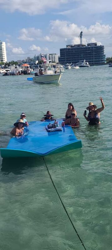 Dania Beach: Southeast Florida Private Pontoon Boat Charter - Practical Details: Meeting Point and Group Size