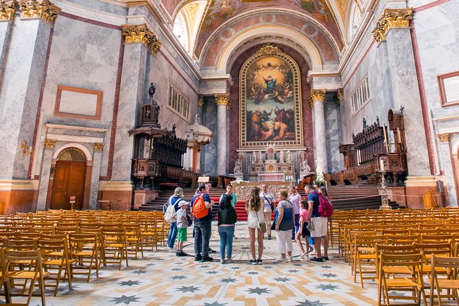 Danube Bend: Day trip from Budapest - The Guide Experience and Multilingual Assistance