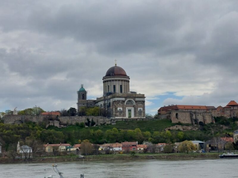 Danube Bend: Private 8-Hour Full Board Tour from Budapest - Key Points