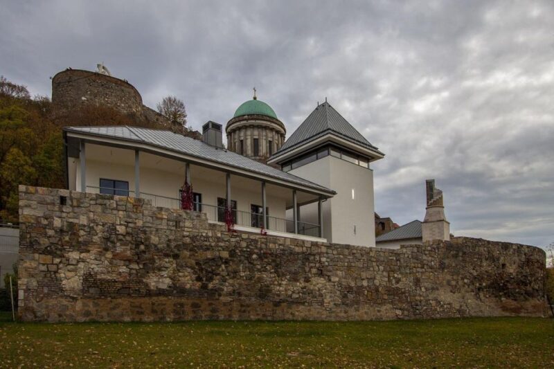 Danube Bend: Private 8-Hour Full Board Tour from Budapest - Crossing into Slovakia for River Views and Ruins