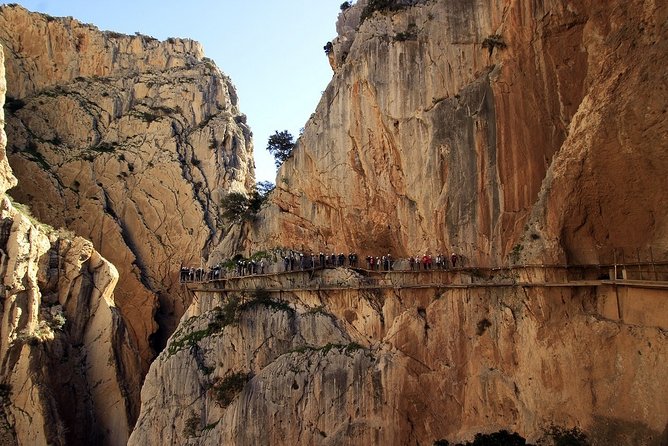 Dare to take a walk along the Caminito del Rey path private tour from Malaga - Practical Tips for the Caminito del Rey Tour