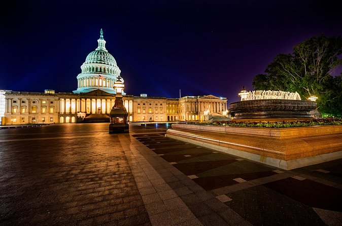 Dark History: Scandals of Capitol Hill Evening Walking Tour - The Old Brick Capitol and the Supreme Court