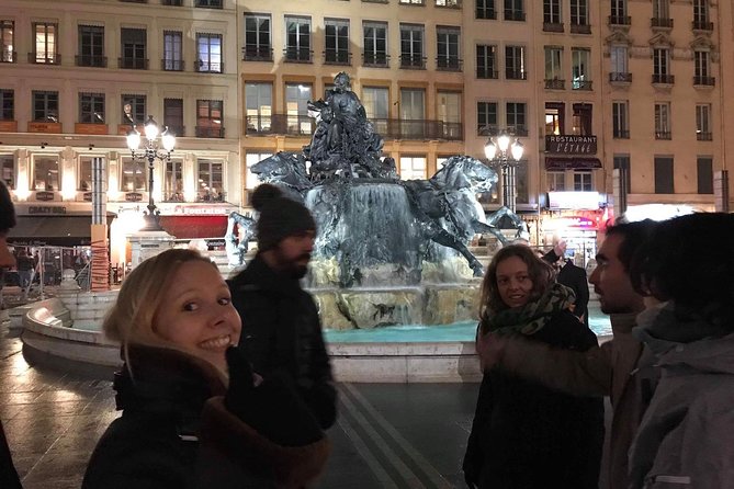 Dark Lyon - Who Would Love This Tour