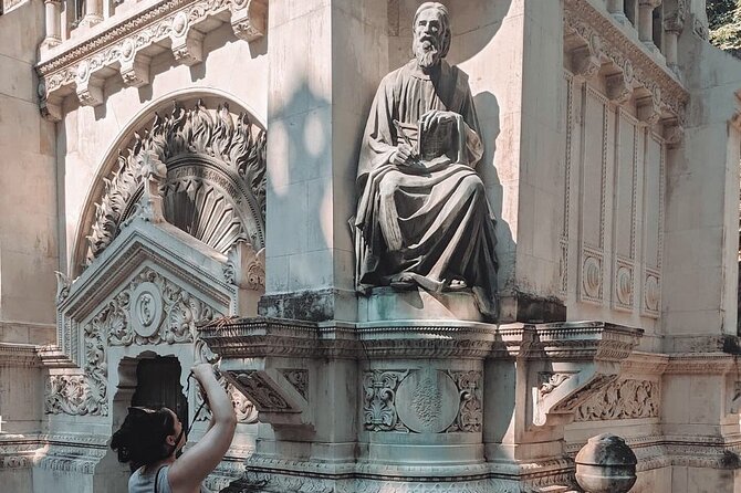 Darkside Tour of Bucharest - small group - The Significance of University Square in Romania’s Recent History