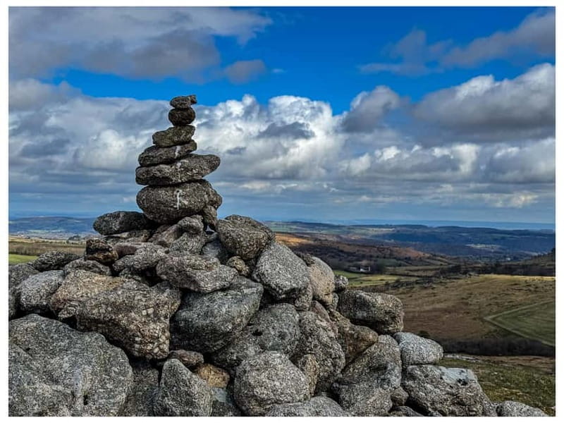 Dartmoor: Guided Hiking Tours FULL Day - Discover Dartmoor on a Full-Day Guided Hike in Devon