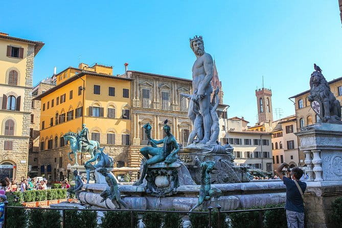 David & Accademia Gallery Small Group Tour - Accessibility and Group Size