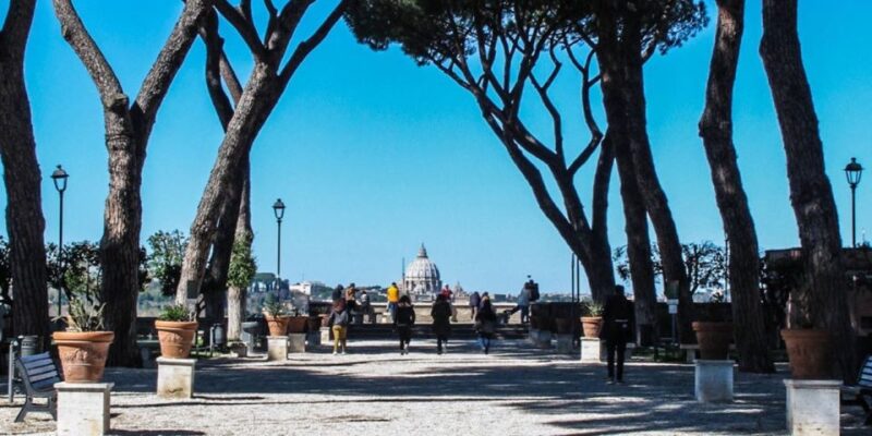 Day drinking in Rome - Scandalous Roman History - The Final Stop in Trastevere with Recommendations