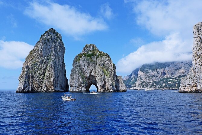 Day in Private Boat with Skipper from Salerno to Positano - Visiting Vietri: Famous for Ceramics and Local Artistry