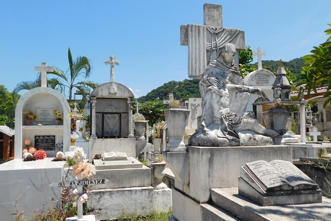 Day of the Dead Cemetery Walk in Puerto Vallarta - Engaging with Local Folklore and Ghost Tales