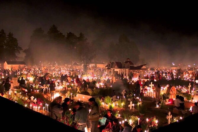 Day of the Dead Living Tradition with Frida Kahlo Museum - Cruising the Canals of Xochimilco on a Trajinera