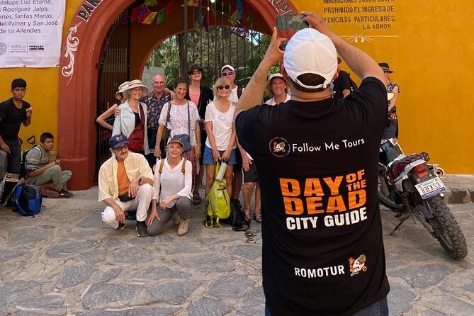Day of the Dead Walking Tour in San Miguel de Allende - Visiting Cemeteries During Día de Muertos Week
