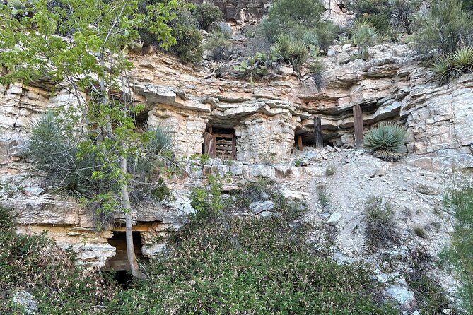 Day Pass to Explore the Lost Mining City of Chrysotile - Why Choose This Tour?