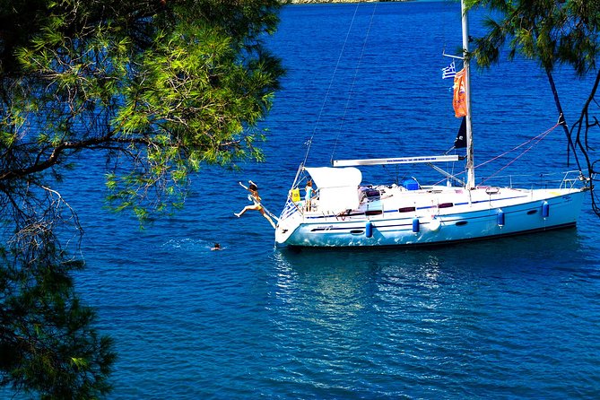 Day Sailing Trip in Halkidiki (7 hours) - Onboard Food and Drinks: Greek Mezze and Snacks