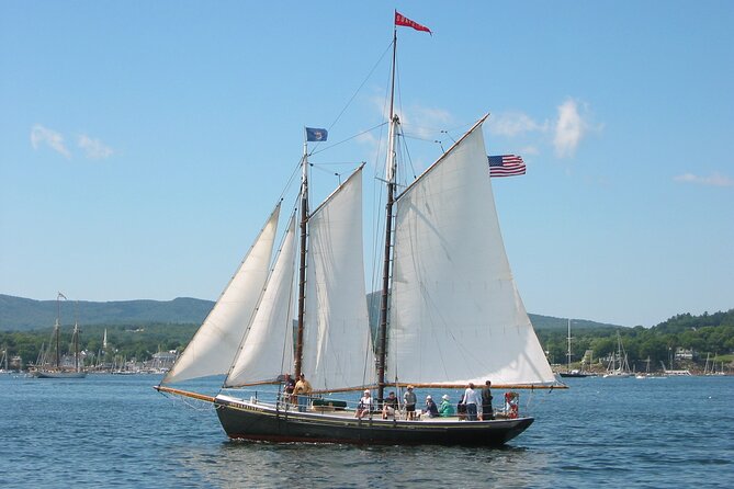 Day Sails and Sunset tours on Schooner Surprise in Camden Maine - Key Points