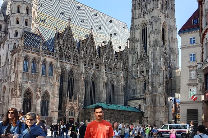 Day Tour from Prague to Vienna & Bratislava with Private Transfer - Journey to Bratislava and Its Historic Highlights