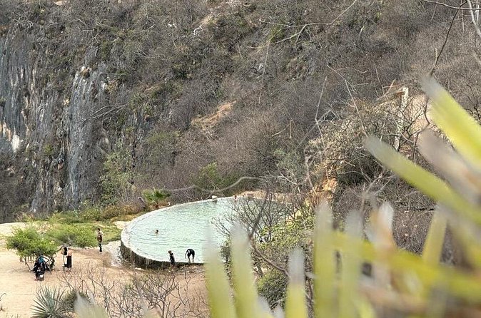Day Tour in Oaxaca Boil the Water and Teotitlan del Valle - The Cultural Significance of Teotitlán del Valle