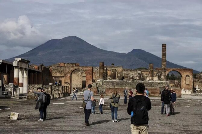 Day tour Naples Vesuvio Pompei - The Itinerary: From Pompeii to Vesuvius