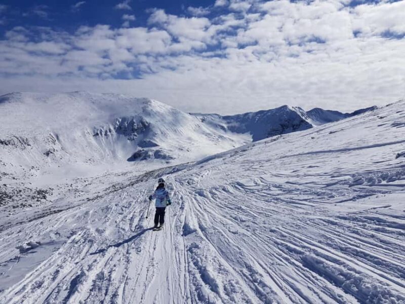 Day Tour: Ski Borovets & Relax in Thermal Pools and Sauna - Unwinding in the Thermal Pools and Saunas of Sapareva Banya