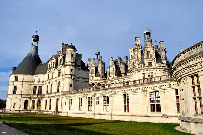Day Tour to Chenonceau and Chambord Castles - Additional Inclusions and Practical Details