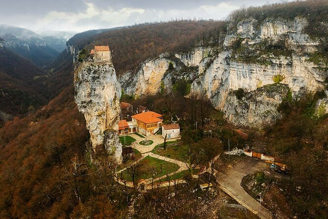 Day Tour to Georgian sky venice, Soviet city Chiatura - The Scenic Return to Kutaisi