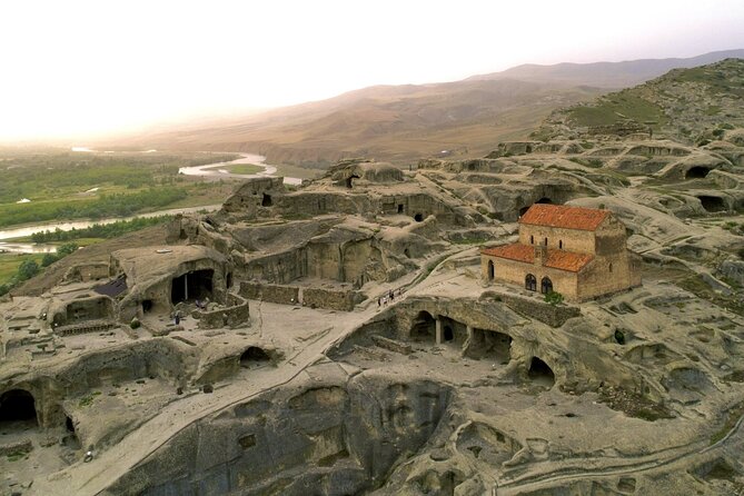 Day Tour to Mtskheta, Gori (Stalin museum) and Uplistsikhe - Gori and the Stalin Museum: A Window into Soviet History