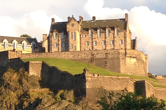 Day Tours & Shore Excursions Glasgow, Greenock & across Scotland - The Historic Significance of Glasgow Cathedral and the Necropolis