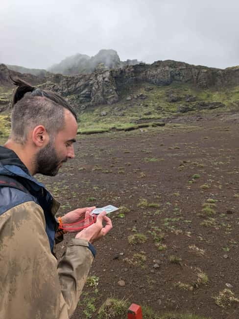 Day Trek to Seltun: Smoky Mountains and Lakes - moderate - Explore Iceland’s Reykjanes Peninsula on a 7-Hour Day Trek