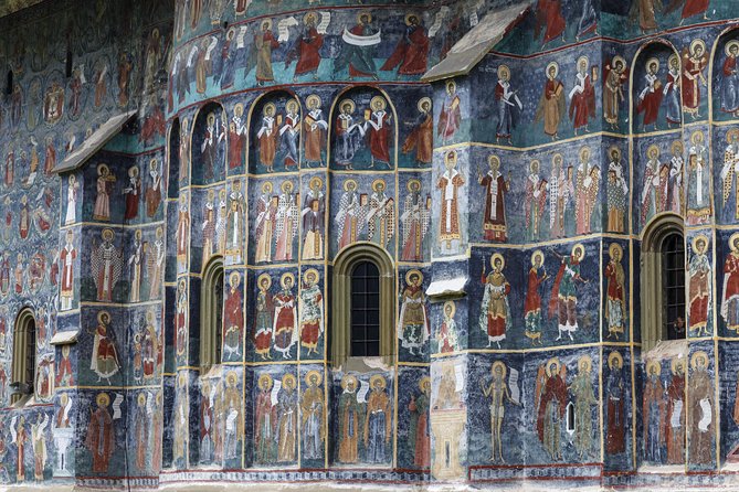 Day trip from Iasi to the UNESCO Painted Monasteries in Bucovina - Sucevita’s Unique Artistic Style and Green Murals